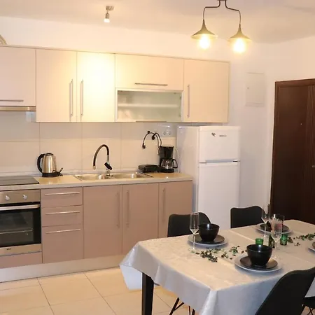 Apartments Kikaso - Near Mall Of Split, Free Parking Esterno foto
