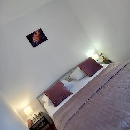 Apartments Kikaso - Near Mall Of Split, Free Parking Esterno foto